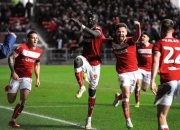 开云棋牌游戏-阿斯顿维拉主场惨败，沃特福德客场逆转富勒姆，反超领先的简单介绍